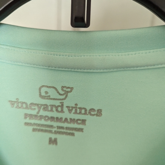 Men's Vineyard Vines Performance Tshirt - Picture 4 of 6